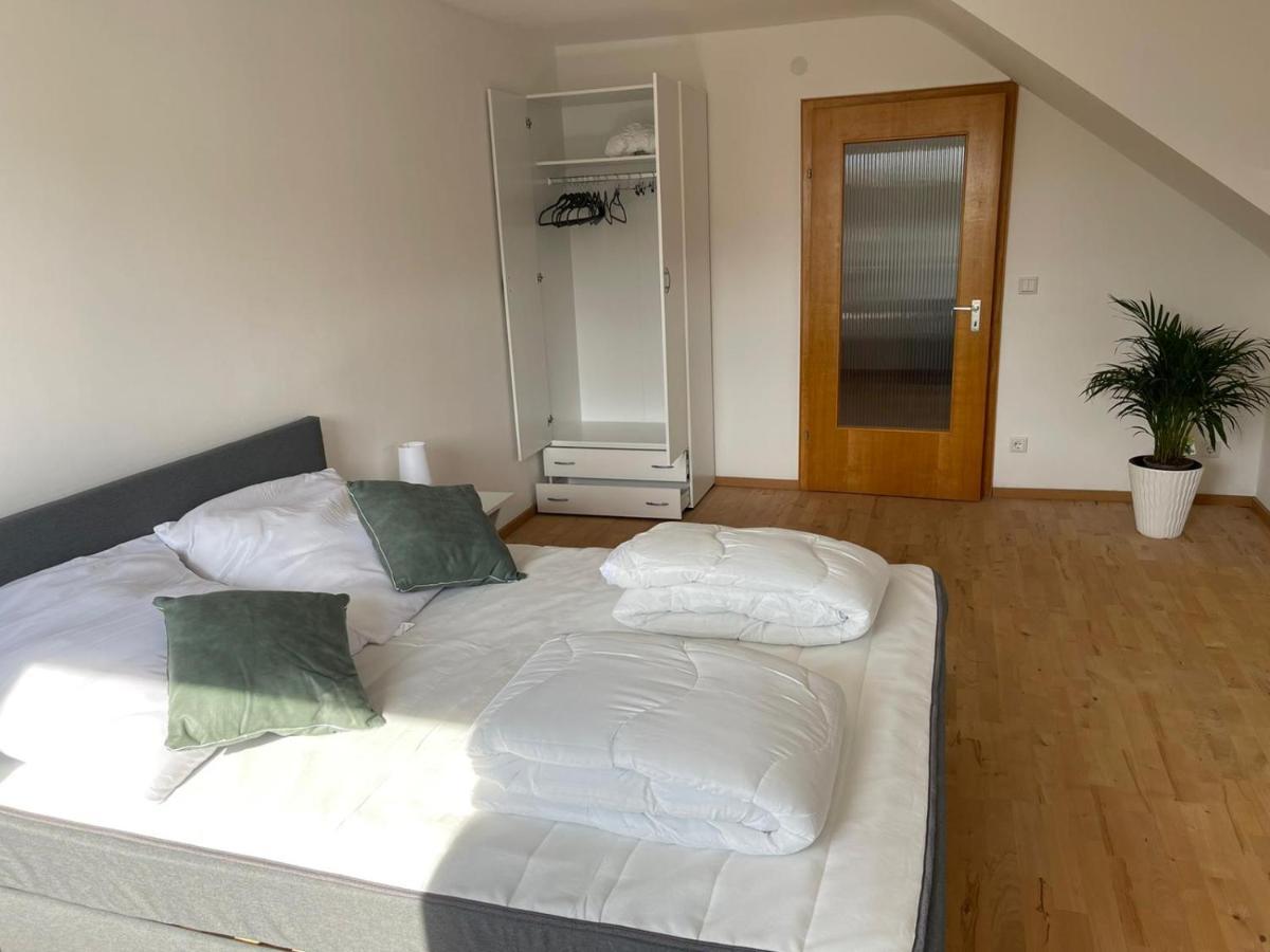Panoramaview Near Playmobil & Fair Nuernberg Apartment Цирндорф Екстериор снимка